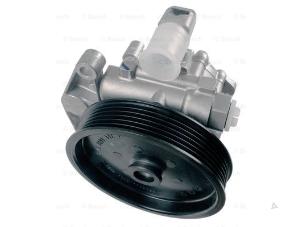 Nieuwe Pomp Servo Mercedes CLK (C209) 3.0 280 V6 18V Prijs € 346,18 Inclusief btw aangeboden door Tijdeman Mercedes Onderdelen