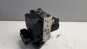 Gebruikte ABS Pomp Mercedes Sprinter 3t (903) 308 CDI 16V Prijs € 302,50 Inclusief btw aangeboden door Tijdeman Mercedes Onderdelen