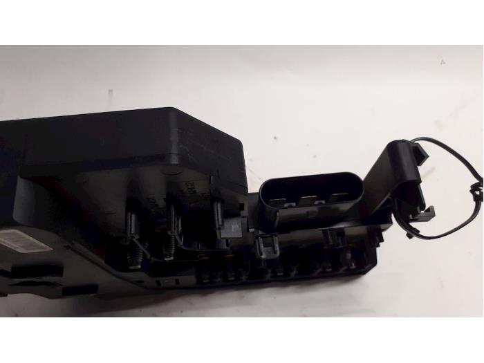 Computer Body Control van een Mercedes-Benz C Estate (S204) 2.2 C-200 CDI 16V . 2009