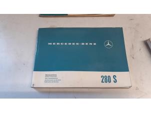 Gebruikte Instructie Boekje Mercedes S (W108/109) 280 S Prijs op aanvraag aangeboden door Tijdeman Mercedes Onderdelen