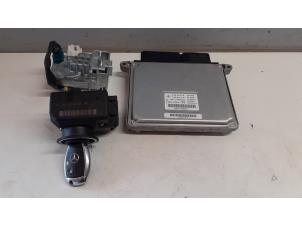 Gebruikte Computer Motormanagement Mercedes C Estate (S204) 2.2 C-200 CDI 16V . Prijs op aanvraag aangeboden door Tijdeman Mercedes Onderdelen