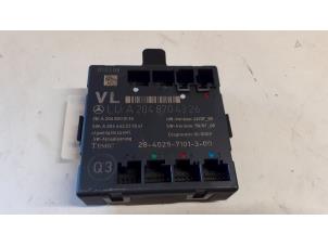 Gebruikte Deur module Mercedes C Estate (S204) 2.2 C-200 CDI 16V . Prijs op aanvraag aangeboden door Tijdeman Mercedes Onderdelen