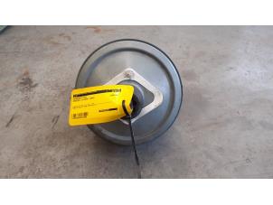 Gebruikte Rembooster Mercedes E (W210) 2.8 E-280 V6 18V Prijs op aanvraag aangeboden door Tijdeman Mercedes Onderdelen