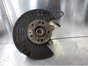 Gebruikte Asschenkel rechts-voor Mercedes ML I (163) 400 4.0 CDI V8 32V Prijs op aanvraag aangeboden door Tijdeman Mercedes Onderdelen