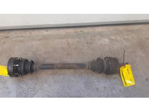 Gebruikte Steekas rechts-achter Mercedes S (W220) 3.2 S-320 CDI 24V Prijs € 65,00 Margeregeling aangeboden door Tijdeman Mercedes Onderdelen