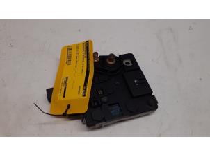 Gebruikte Delco Mercedes S (W220) 5.0 S-500 V8 24V Prijs op aanvraag aangeboden door Tijdeman Mercedes Onderdelen