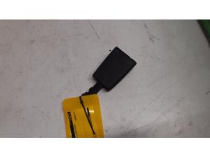 Gebruikte Veiligheidsgordel Insteek links-voor Mercedes S (W126) 420 SE,SEL Prijs € 25,00 Margeregeling aangeboden door Tijdeman Mercedes Onderdelen