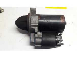 Gebruikte Startmotor Mercedes SLK (R170) 2.0 200 16V Prijs op aanvraag aangeboden door Tijdeman Mercedes Onderdelen