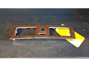 Gebruikte Sierlijst Mercedes C Combi (S203) 1.8 C-180K 16V Prijs op aanvraag aangeboden door Tijdeman Mercedes Onderdelen