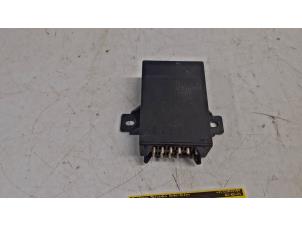 Gebruikte Temperatuursensor binnen Mercedes S (W126) 280 S Prijs € 45,00 Margeregeling aangeboden door Tijdeman Mercedes Onderdelen