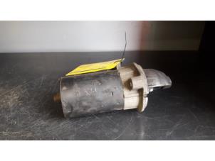 Gebruikte Startmotor Mercedes SLK (R170) 2.0 200 16V Prijs op aanvraag aangeboden door Tijdeman Mercedes Onderdelen