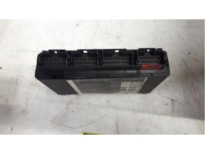 Computer Diversen van een Mercedes-Benz Vario 815D.816D 12V 2010