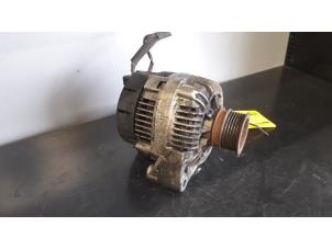 Gebruikte Alternator Mercedes CLK (C208) 2.3 230K Evo 16V Prijs € 45,00 Margeregeling aangeboden door Tijdeman Mercedes Onderdelen