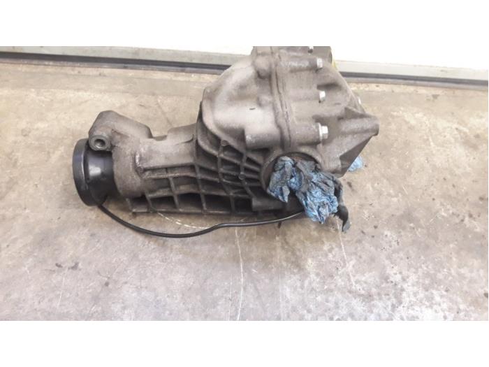 Differentieel voor van een Mercedes-Benz ML I (163) 400 4.0 CDI V8 32V 2003