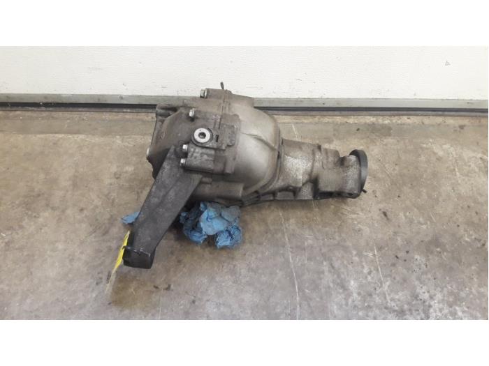 Differentieel voor van een Mercedes-Benz ML I (163) 400 4.0 CDI V8 32V 2003