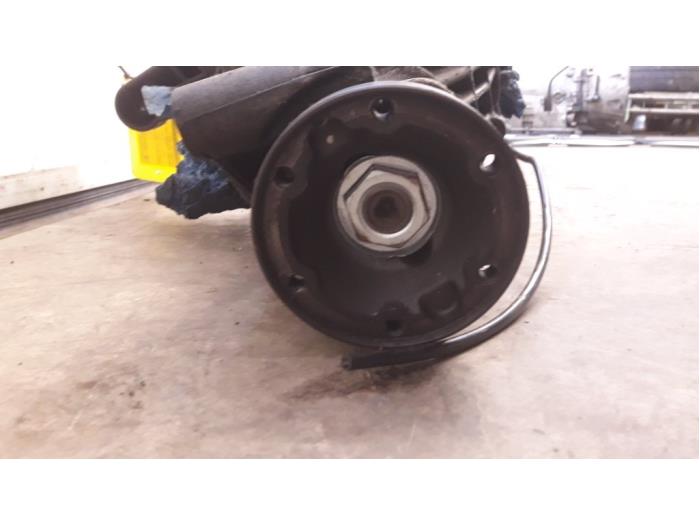 Differentieel voor van een Mercedes-Benz ML I (163) 400 4.0 CDI V8 32V 2003