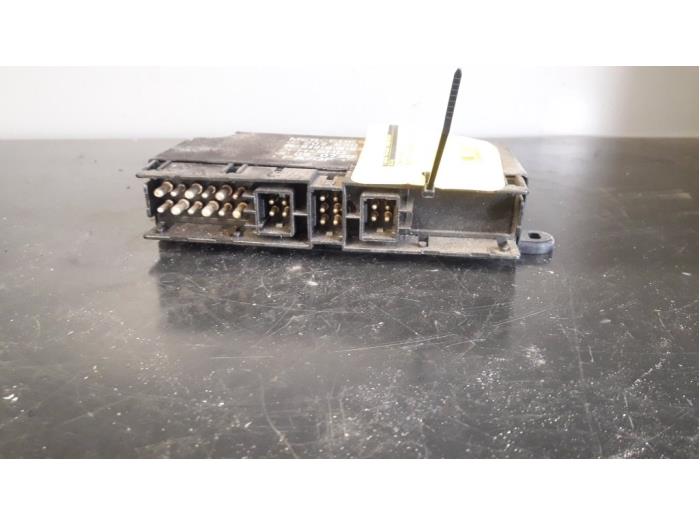 Sam module Mercedes E Combi (S124), 1985 / 1993 3.0 300 TE, Combi/o, Benzine, 2.962cc, 132kW (179pk), RWD, M103983, 1986-01 / 1992-08, 124.090 (Gebruikt)