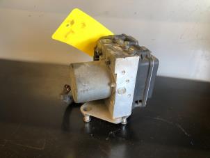 Gebruikte ABS Pomp Mercedes Sprinter 3,5t (906.63) 309 CDI 16V Prijs € 181,50 Inclusief btw aangeboden door Tijdeman Mercedes Onderdelen