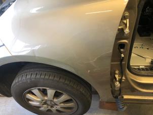 Gebruikte Scherm links-voor Mercedes A (W169) 1.7 A-170 5-Drs. Prijs op aanvraag aangeboden door Tijdeman Mercedes Onderdelen