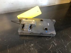 Gebruikte Sam module Mercedes C Combi (S203) 2.2 C-220 CDI 16V Prijs € 45,00 Margeregeling aangeboden door Tijdeman Mercedes Onderdelen