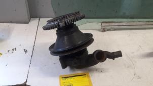 Gebruikte Viscosekoppeling koelvin Mercedes L-Serie 3t (602) 307D Prijs op aanvraag aangeboden door Tijdeman Mercedes Onderdelen