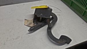 Gebruikte Koppeling Hulp Cilinder Mercedes MB 100D (631/643) MB 100D Prijs € 65,00 Margeregeling aangeboden door Tijdeman Mercedes Onderdelen