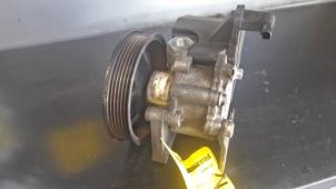 Gebruikte Servopomp Mercedes CLK (C208) 2.0 200 16V Prijs € 49,99 Margeregeling aangeboden door Tijdeman Mercedes Onderdelen