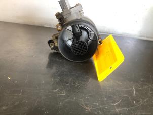 Gebruikte Luchtmassameter Mercedes E (W211) 2.7 E-270 CDI 20V Prijs € 35,00 Margeregeling aangeboden door Tijdeman Mercedes Onderdelen