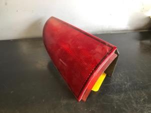 Gebruikte Reflector achterklep links Mercedes Vito (639.7) 2.2 111 CDI 16V Prijs op aanvraag aangeboden door Tijdeman Mercedes Onderdelen