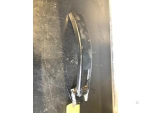 Gebruikte Deurvanger 4Deurs links-achter Mercedes Sprinter 3,5t (906.63) 210 CDI 16V Euro 5 Prijs € 30,25 Inclusief btw aangeboden door Tijdeman Mercedes Onderdelen