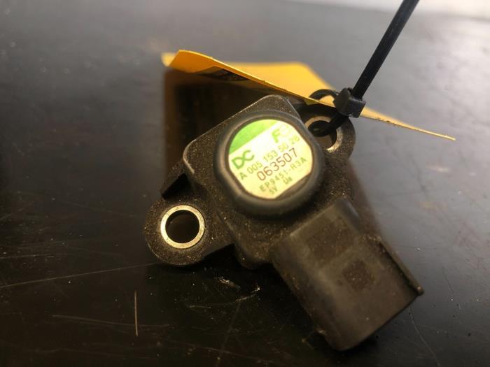 Gebruikte Map Sensor (inlaatspruitstuk) Mercedes Sprinter 3,5t (906.63) 309 CDI 16V Prijs € 18,15 Inclusief btw aangeboden door Tijdeman Mercedes Onderdelen