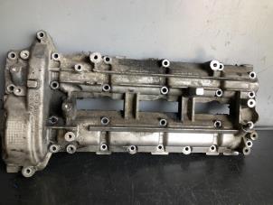 Gebruikte Kleppendeksel Mercedes Viano (639) 3.0 CDI V6 24V Prijs € 71,39 Inclusief btw aangeboden door Tijdeman Mercedes Onderdelen