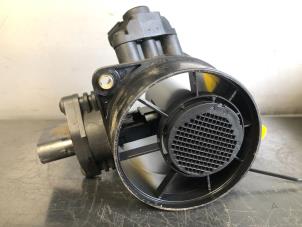 Gebruikte Luchtmassameter Mercedes C (W204) 2.2 C-200 CDI 16V Prijs op aanvraag aangeboden door Tijdeman Mercedes Onderdelen