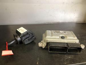 Gebruikte Kontaktslot + computer Mercedes A (W169) 2.0 A-160 CDI 16V Prijs op aanvraag aangeboden door Tijdeman Mercedes Onderdelen