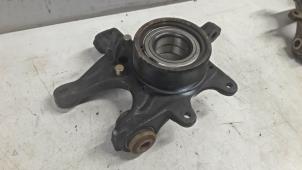 Nieuwe Fusee links-achter Mercedes CLK (R208) Prijs € 107,69 Inclusief btw aangeboden door Tijdeman Mercedes Onderdelen