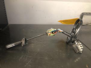 Gebruikte Cruise Control Bediening Mercedes E (W124) 4.2 420 E 32V Prijs op aanvraag aangeboden door Tijdeman Mercedes Onderdelen