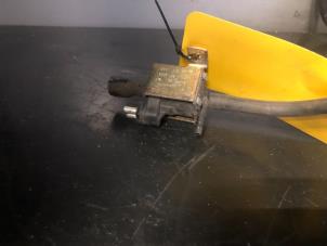 Gebruikte Vacuum ventiel Mercedes E (W124) 4.2 420 E 32V Prijs op aanvraag aangeboden door Tijdeman Mercedes Onderdelen