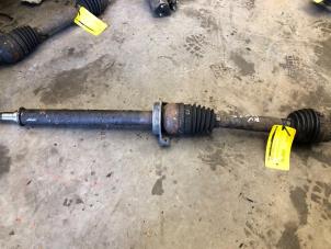 Gebruikte Aandrijfas rechts-voor Mercedes A (W168) 2.1 A-210 Evolution Prijs op aanvraag aangeboden door Tijdeman Mercedes Onderdelen