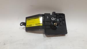 Gebruikte Zekeringkast Mercedes E (W211) 3.2 E-320 V6 18V Prijs € 49,00 Margeregeling aangeboden door Tijdeman Mercedes Onderdelen