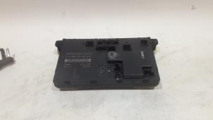 Gebruikte Module Centrale Deurvergrendeling Mercedes E (W211) 3.2 E-320 V6 18V Prijs € 39,00 Margeregeling aangeboden door Tijdeman Mercedes Onderdelen