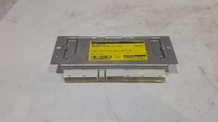 Gebruikte Esp computer Mercedes E (W211) 3.2 E-320 V6 18V Prijs € 199,00 Margeregeling aangeboden door Tijdeman Mercedes Onderdelen