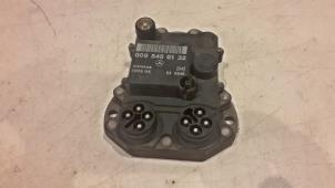 Gebruikte Ontstekingsmodule Mercedes L-Serie 2t (601) 210 Prijs € 200,00 Margeregeling aangeboden door Tijdeman Mercedes Onderdelen