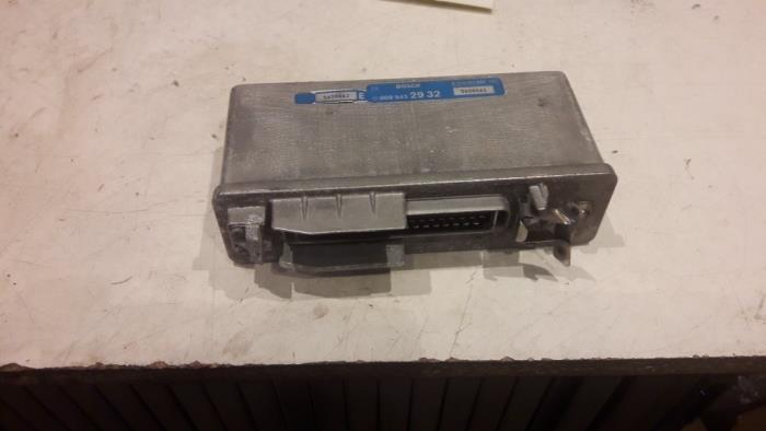 Esp computer van een Mercedes-Benz L-Serie 2t (601) 210 1995