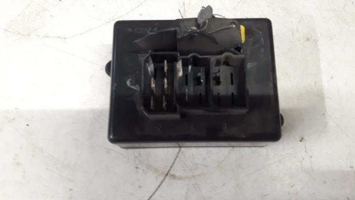 Gebruikte Computer Diversen Mercedes Vario 815D.816D 12V Prijs op aanvraag aangeboden door Tijdeman Mercedes Onderdelen