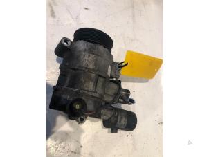 Gebruikte Aircopomp Mercedes C (W203) 3.0 C-320 CDI V6 24V Prijs € 149,00 Margeregeling aangeboden door Tijdeman Mercedes Onderdelen