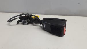 Gebruikte Veiligheidsgordel Insteek links-achter Mercedes B (W245) 1.5 B-150 16V Prijs € 30,01 Margeregeling aangeboden door Tijdeman Mercedes Onderdelen