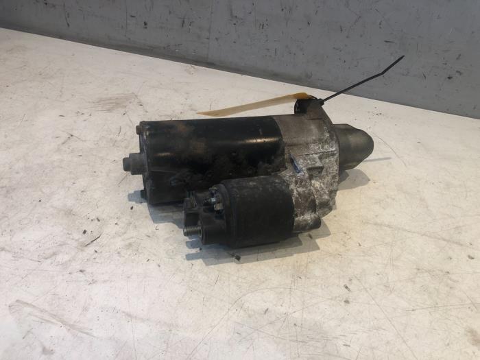 Gebruikte Startmotor Mercedes E Combi (S210) 2.4 E-240 V6 18V Prijs € 50,00 Margeregeling aangeboden door Tijdeman Mercedes Onderdelen