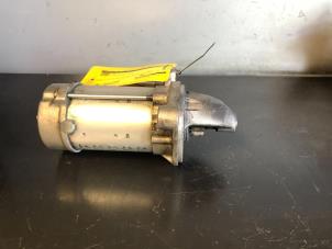 Gebruikte Startmotor Mercedes Sprinter 3,5t (906.63) 309 CDI 16V Prijs op aanvraag aangeboden door Tijdeman Mercedes Onderdelen