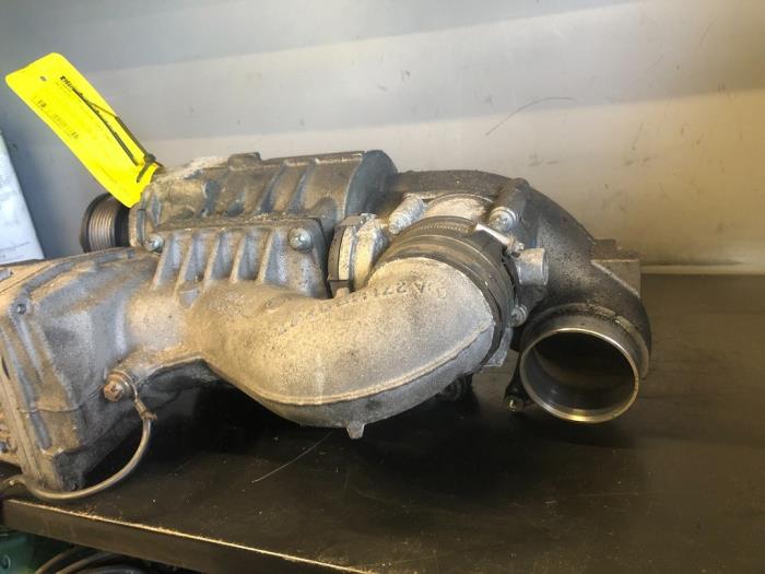Compressor van een Mercedes-Benz C Sportcoupé (C203) 1.8 C-200K 16V 2002