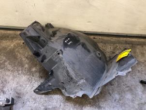 Gebruikte Modderkuip Mercedes C Estate (S204) 2.2 C-200 CDI 16V . Prijs op aanvraag aangeboden door Tijdeman Mercedes Onderdelen